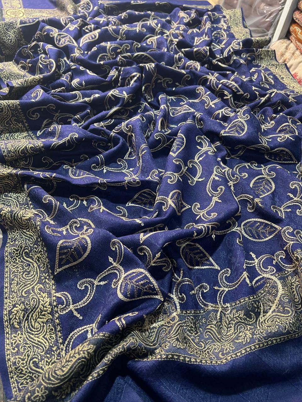 PREMIUM WINTER WOOL SHAWL