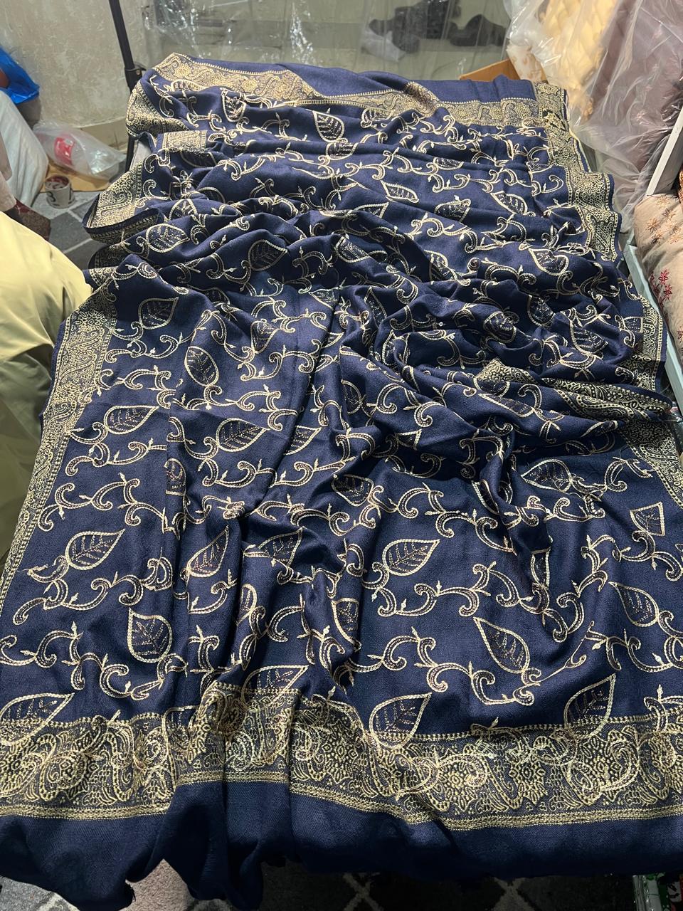 PREMIUM WINTER WOOL SHAWL