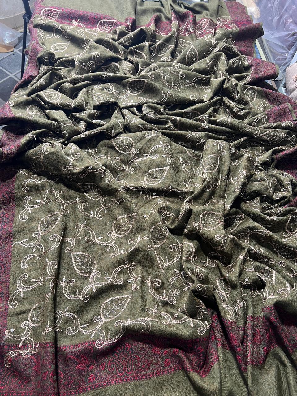 PREMIUM WINTER WOOL SHAWL